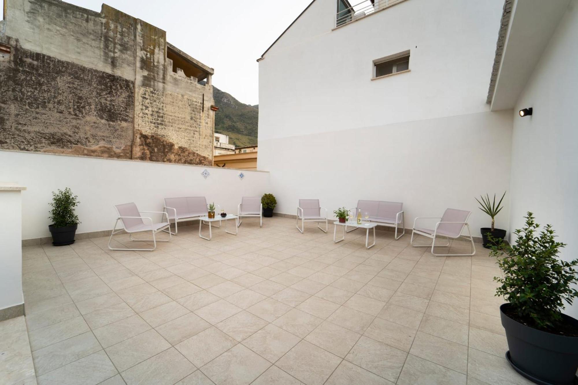 Mameri Central Rooms Castellammare del Golfo Bagian luar foto
